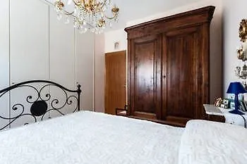 Casa de hóspedes Frati Bigi